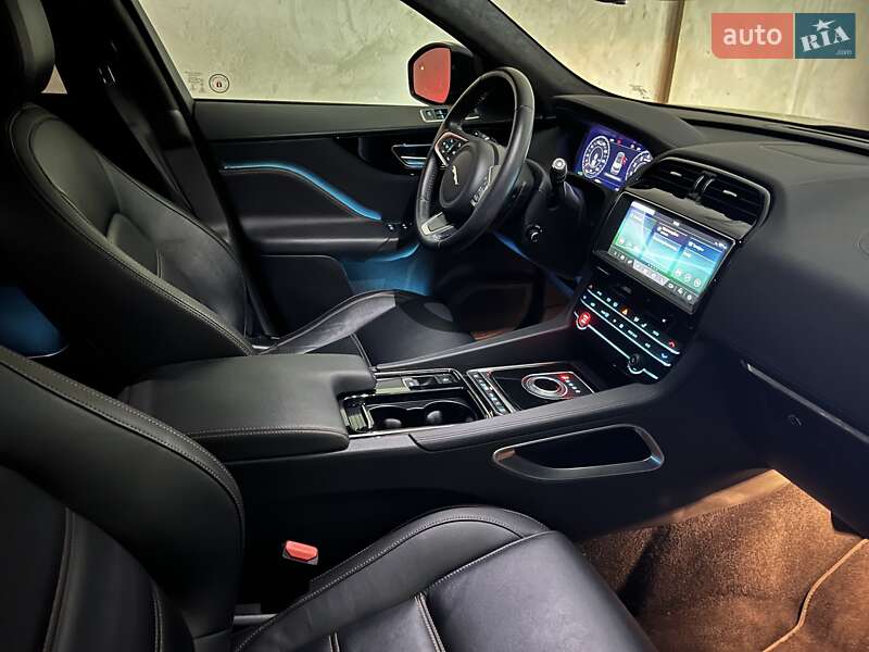 Внедорожник / Кроссовер Jaguar F-Pace 2020 в Ивано-Франковске