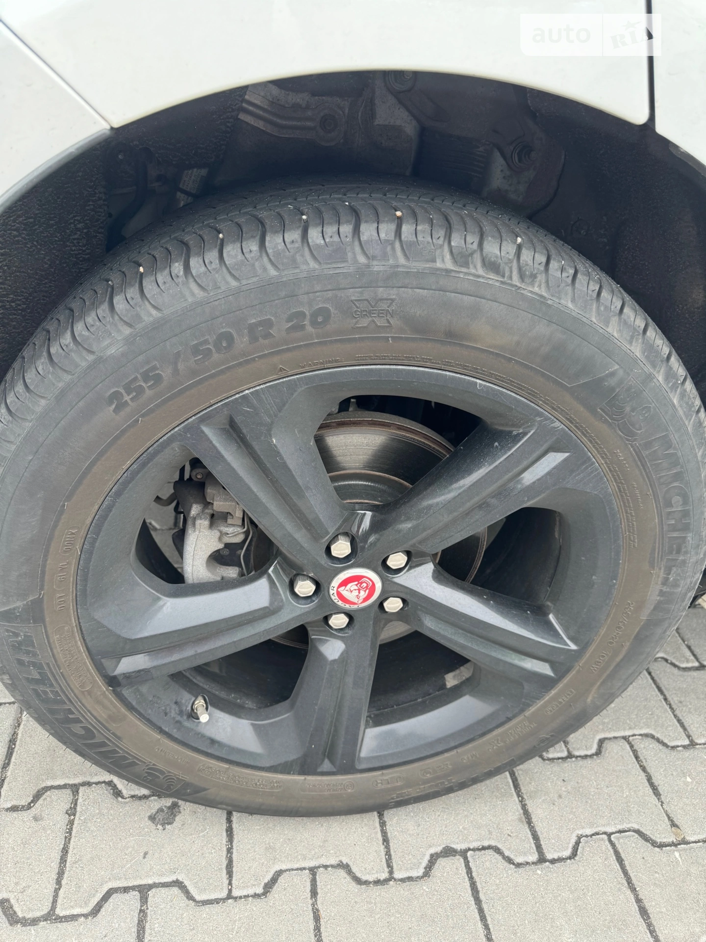 2019 Jaguar F-Pace - мініатюра 11