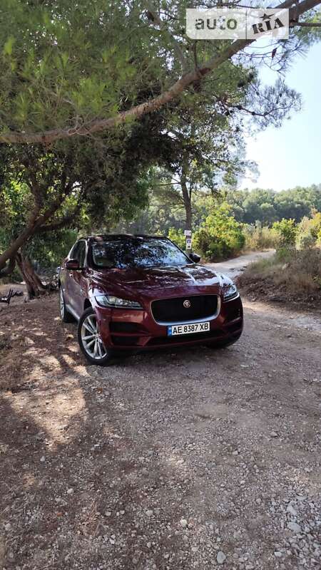 Позашляховик / Кросовер Jaguar F-Pace 2016 в Дніпрі