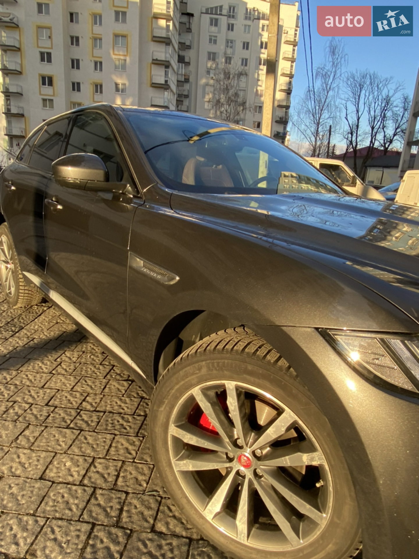2017 Jaguar F-Pace - мініатюра 2