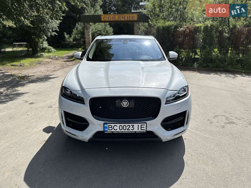Позашляховик / Кросовер Jaguar F-Pace 2016 в Львові