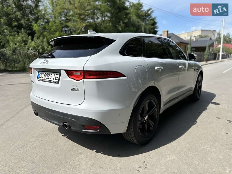 Позашляховик / Кросовер Jaguar F-Pace 2016 в Львові
