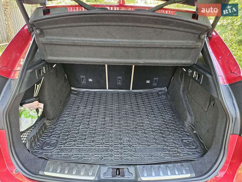 Внедорожник / Кроссовер Jaguar F-Pace 2018 в Киеве фото 13 Внедорожник / Кроссовер Jaguar F-Pace 2018 в Киеве