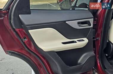 Внедорожник / Кроссовер Jaguar F-Pace 2016 в 