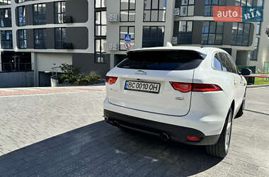 Внедорожник / Кроссовер Jaguar F-Pace 2016 в 