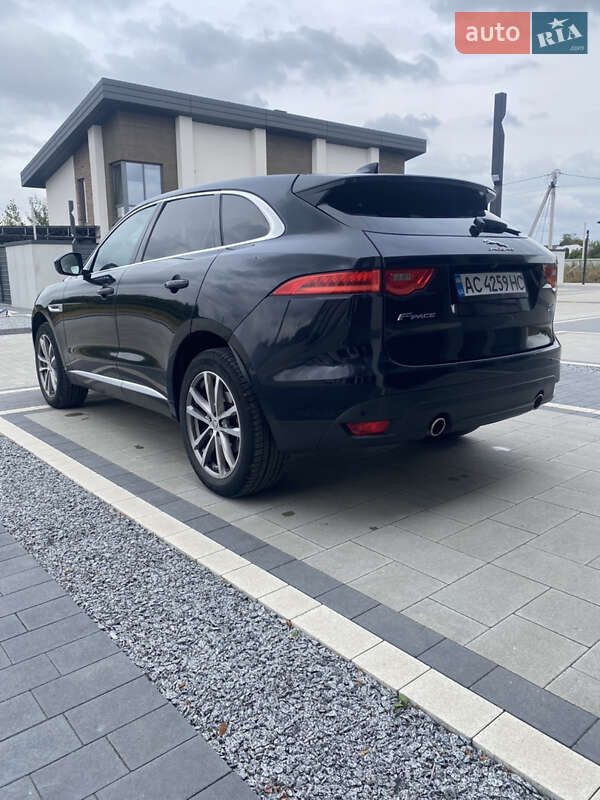 Позашляховик / Кросовер Jaguar F-Pace 2019 в Києві