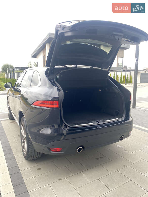 Позашляховик / Кросовер Jaguar F-Pace 2019 в Києві