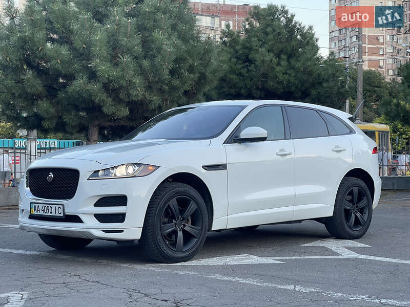 Внедорожник / Кроссовер Jaguar F-Pace 2017 в 