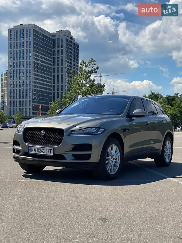 Jaguar F-Pace
