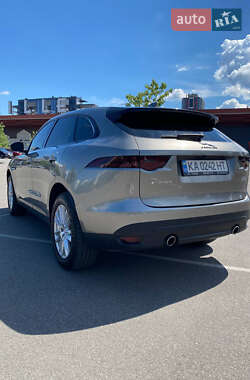 Позашляховик / Кросовер Jaguar F-Pace 2017 в Києві