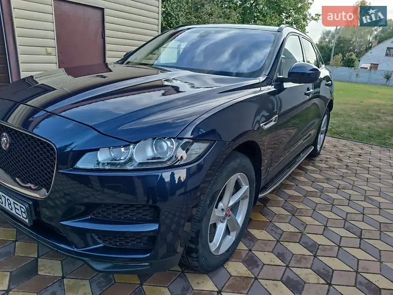 Jaguar F-Pace