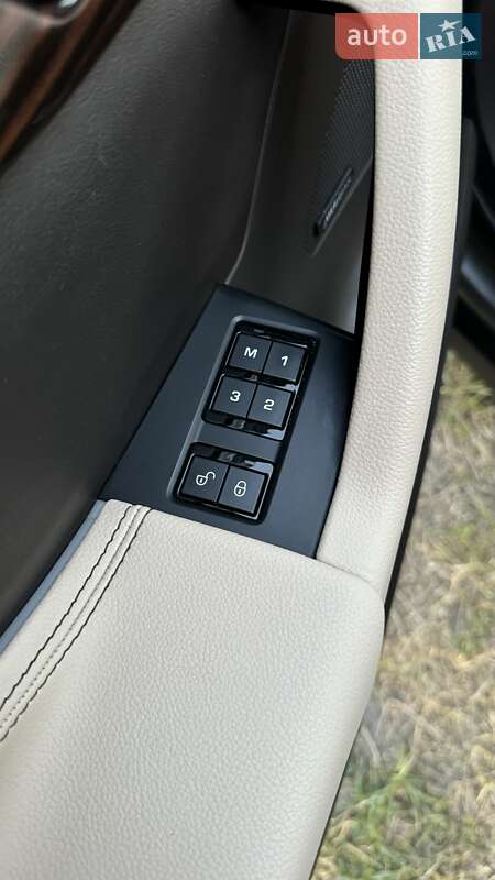 Позашляховик / Кросовер Jaguar F-Pace 2016 в Фастові фото 51 Позашляховик / Кросовер Jaguar F-Pace 2016 в Фастові