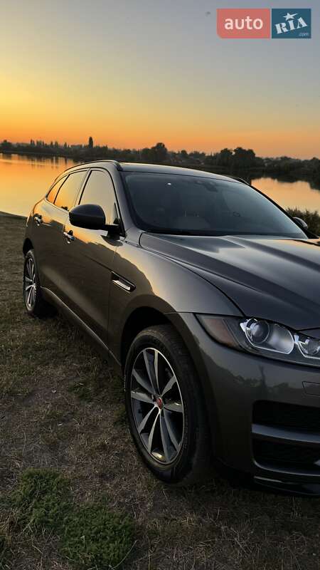 Позашляховик / Кросовер Jaguar F-Pace 2016 в Фастові фото 24 Позашляховик / Кросовер Jaguar F-Pace 2016 в Фастові