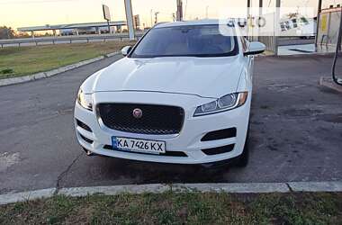 Позашляховик / Кросовер Jaguar F-Pace 2018 в Києві