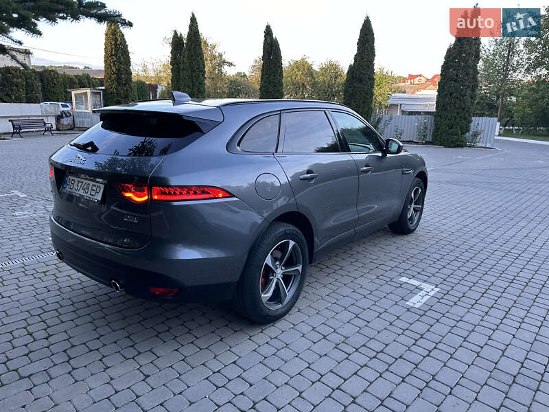 Позашляховик / Кросовер Jaguar F-Pace 2016 в Вінниці