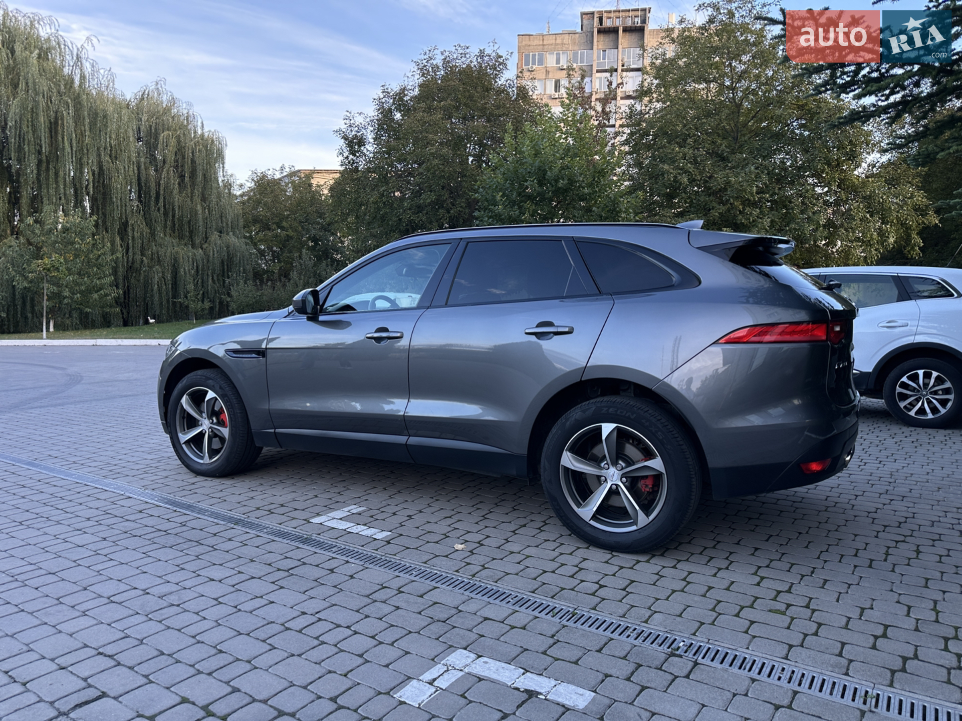 2016 Jaguar F-Pace - мініатюра 36