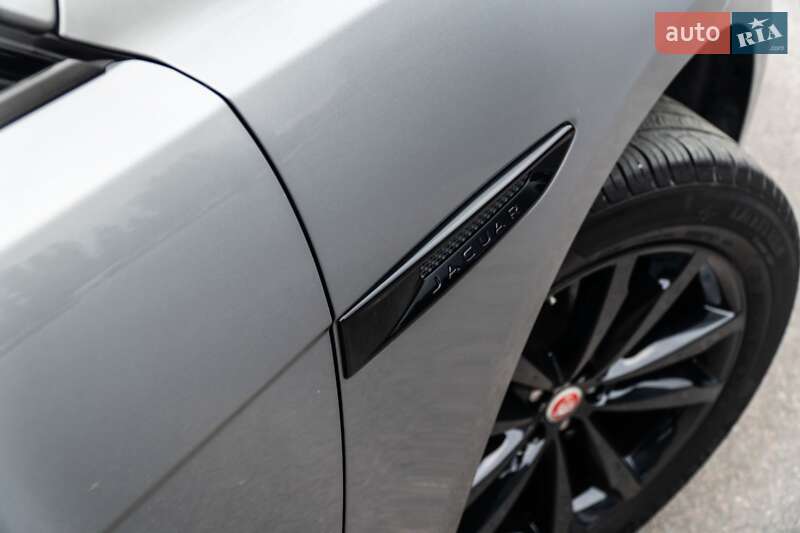 Позашляховик / Кросовер Jaguar F-Pace 2019 в Ужгороді фото 10 Позашляховик / Кросовер Jaguar F-Pace 2019 в Ужгороді