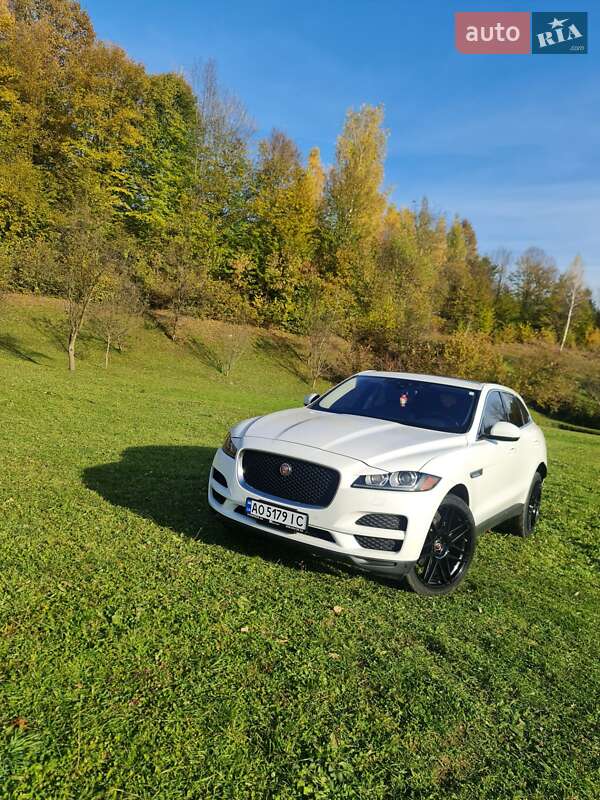 Позашляховик / Кросовер Jaguar F-Pace 2019 в Хусті