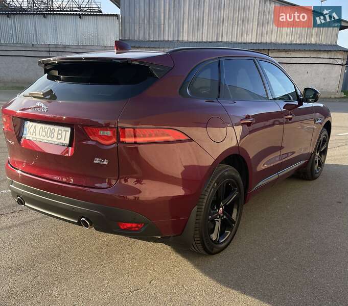 Внедорожник / Кроссовер Jaguar F-Pace 2016 в Киеве