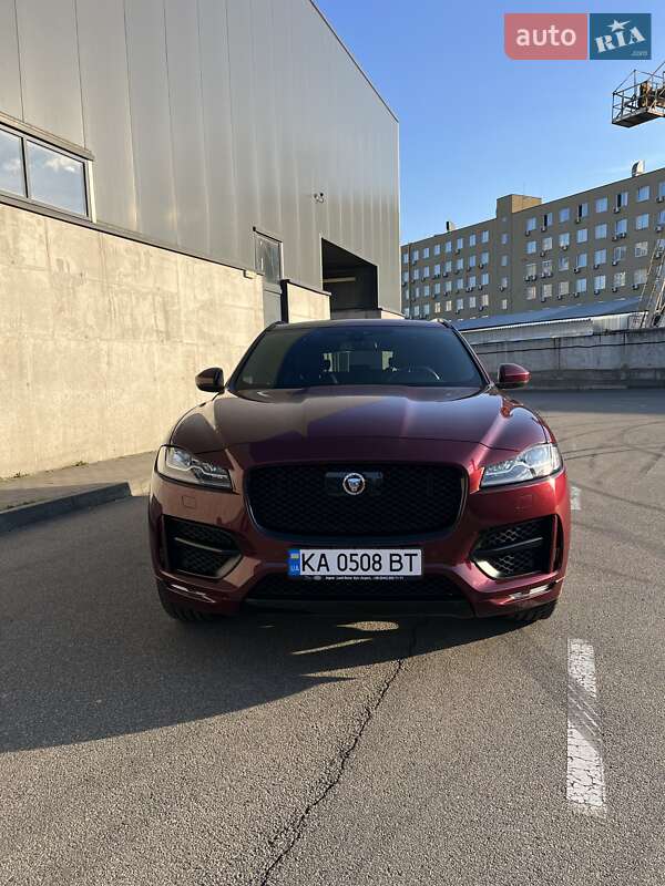 Внедорожник / Кроссовер Jaguar F-Pace 2016 в Киеве
