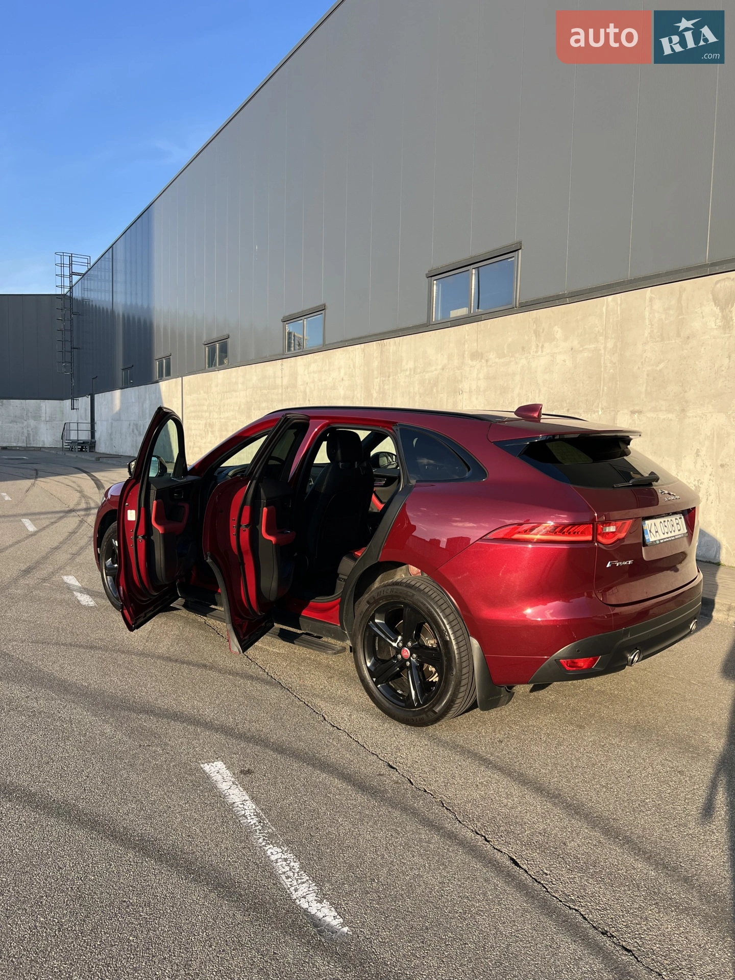 2016 Jaguar F-Pace - мініатюра 6