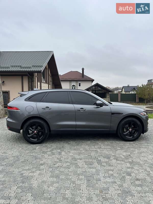 Позашляховик / Кросовер Jaguar F-Pace 2016 в Хмельницькому