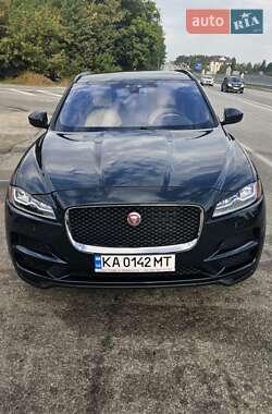 Позашляховик / Кросовер Jaguar F-Pace 2016 в Києві