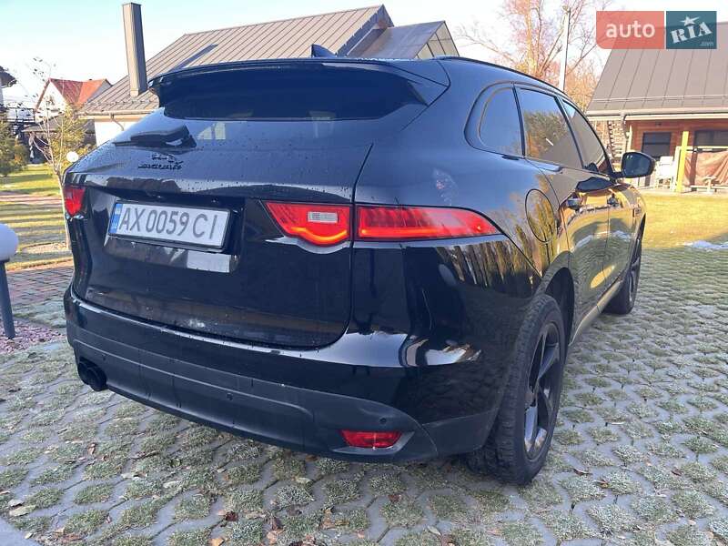 Позашляховик / Кросовер Jaguar F-Pace 2016 в Києві