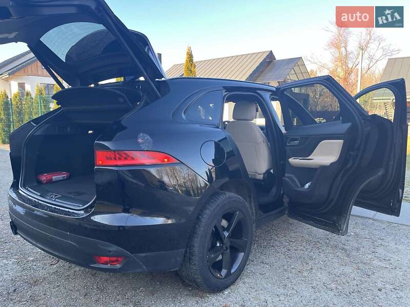 Позашляховик / Кросовер Jaguar F-Pace 2016 в Києві