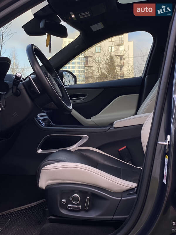 Внедорожник / Кроссовер Jaguar F-Pace 2018 в Львове