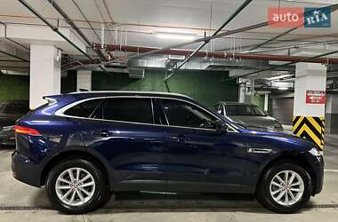 Внедорожник / Кроссовер Jaguar F-Pace 2017 в 