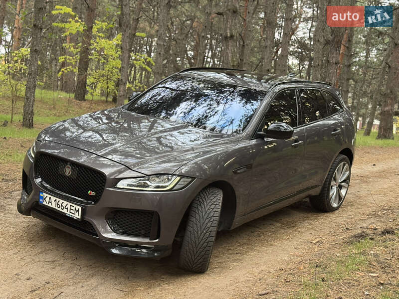 Позашляховик / Кросовер Jaguar F-Pace 2016 в Запоріжжі