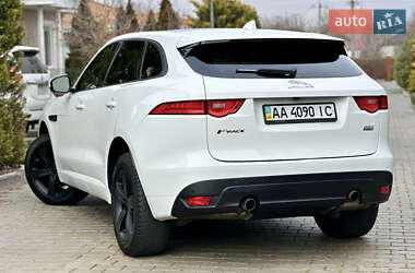 Внедорожник / Кроссовер Jaguar F-Pace 2017 в 