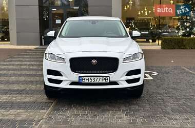 Внедорожник / Кроссовер Jaguar F-Pace 2020 в 
