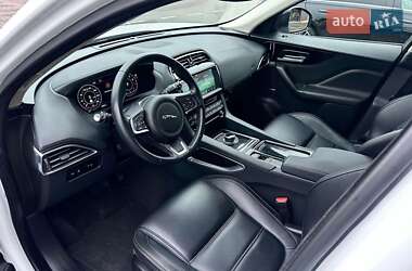 Внедорожник / Кроссовер Jaguar F-Pace 2020 в 