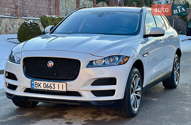 Позашляховик / Кросовер Jaguar F-Pace 2016 в Рівному