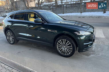 Позашляховик / Кросовер Jaguar F-Pace 2016 в 