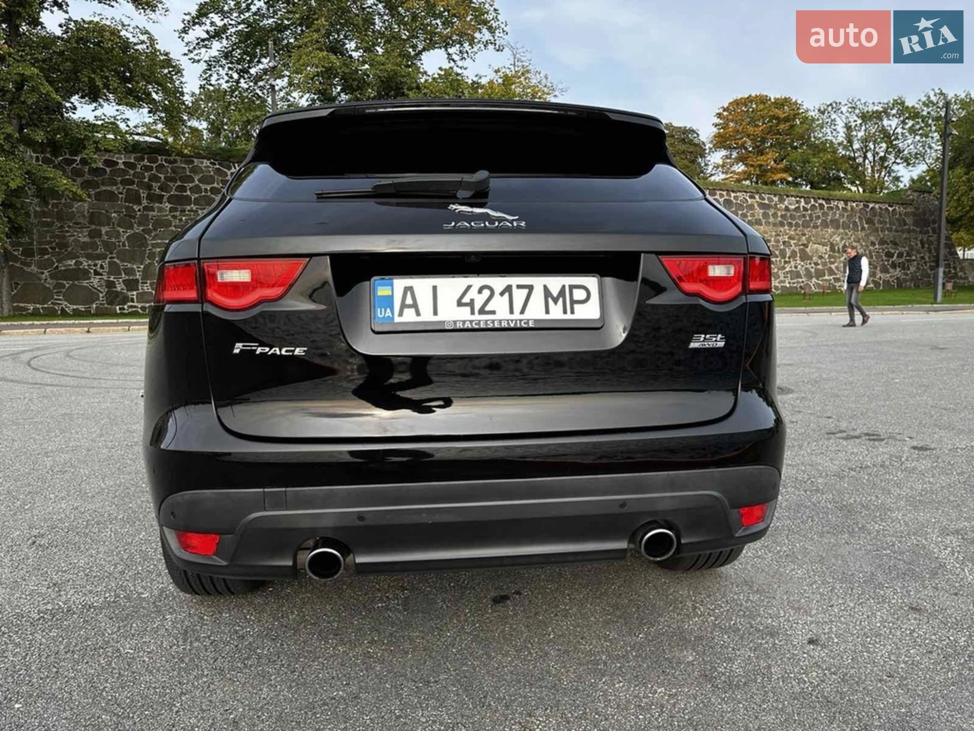 2016 Jaguar F-Pace - мініатюра 14