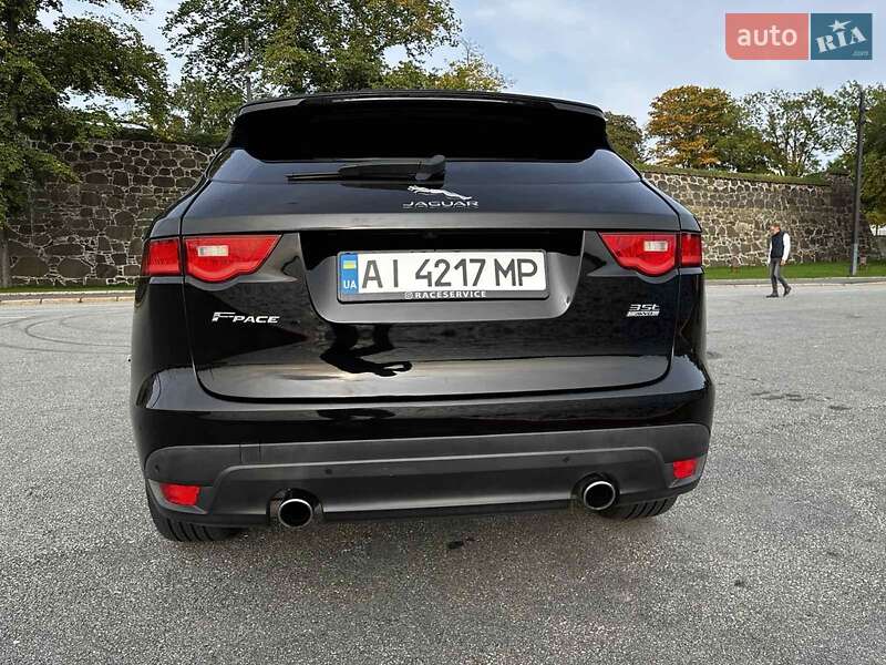 Позашляховик / Кросовер Jaguar F-Pace 2016 в Києві