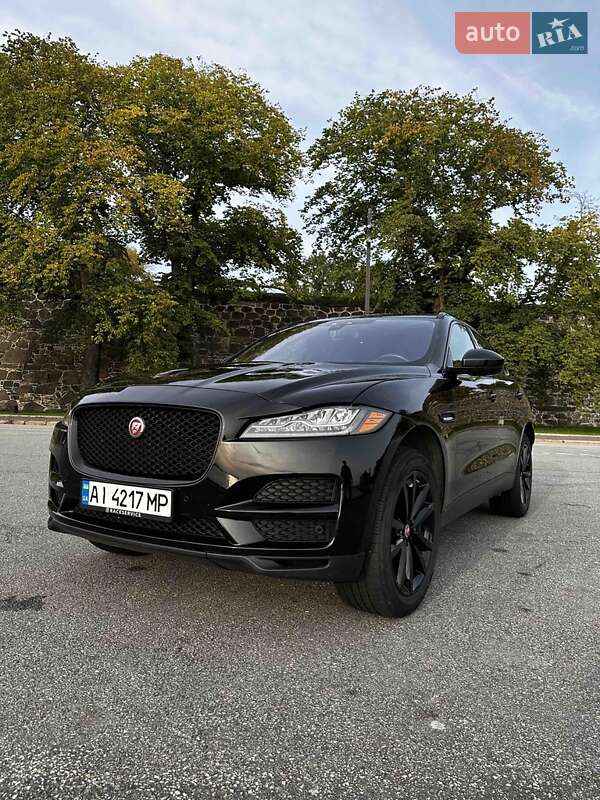 Позашляховик / Кросовер Jaguar F-Pace 2016 в Києві