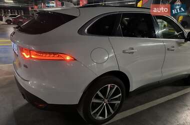 Внедорожник / Кроссовер Jaguar F-Pace 2017 в 