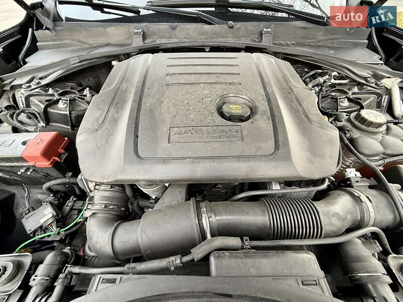 Позашляховик / Кросовер Jaguar F-Pace 2016 в Одесі фото 11 Позашляховик / Кросовер Jaguar F-Pace 2016 в Одесі