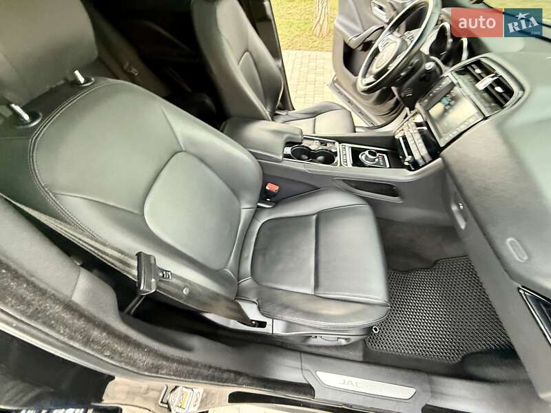 Позашляховик / Кросовер Jaguar F-Pace 2016 в Одесі фото 33 Позашляховик / Кросовер Jaguar F-Pace 2016 в Одесі