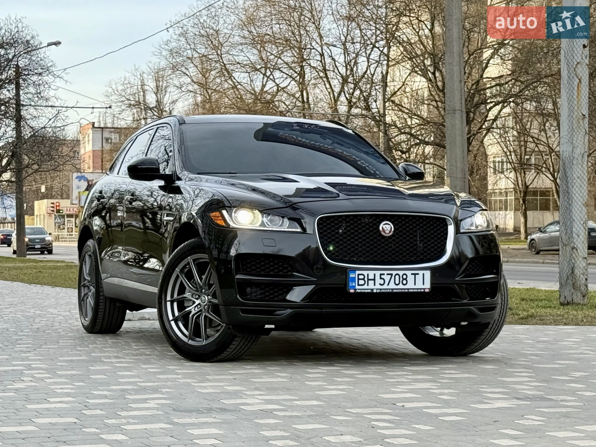 2016 Jaguar F-Pace - мініатюра 59