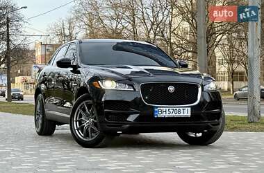 Внедорожник / Кроссовер Jaguar F-Pace 2016 в 