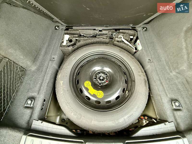 Позашляховик / Кросовер Jaguar F-Pace 2016 в Одесі фото 76 Позашляховик / Кросовер Jaguar F-Pace 2016 в Одесі