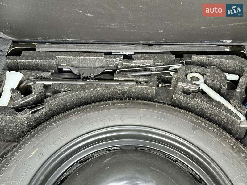 Позашляховик / Кросовер Jaguar F-Pace 2016 в Одесі фото 80 Позашляховик / Кросовер Jaguar F-Pace 2016 в Одесі