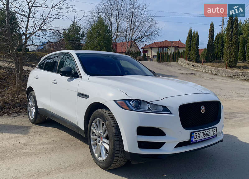 Внедорожник / Кроссовер Jaguar F-Pace 2016 в 