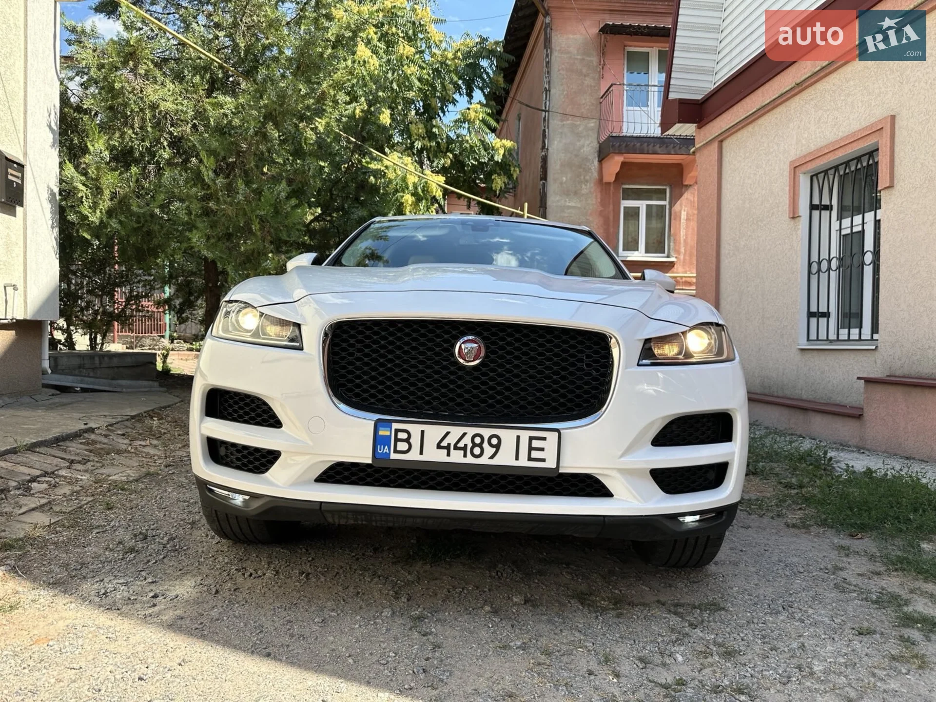 Jaguar F-Pace 2017 VIN SADCJ2FX0JA274633 фото оголошення 2 з 20