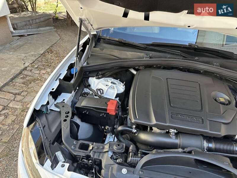 Позашляховик / Кросовер Jaguar F-Pace 2017 в Полтаві